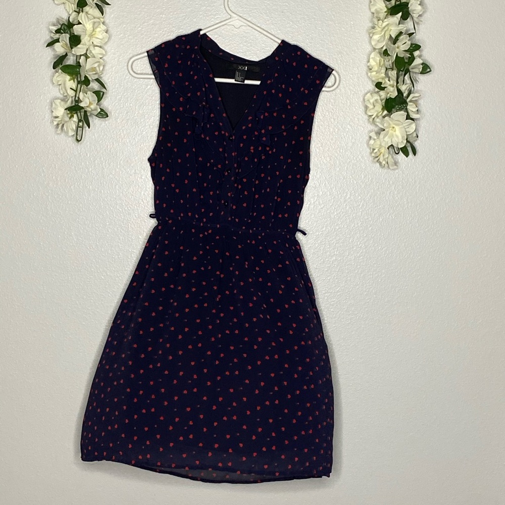 Forever 21 navy heart dress size L